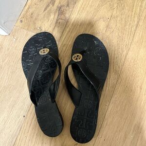Tory Burch black sandals size 6